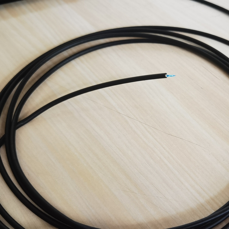 Mexiko / Nordamerika 3,0 mm TPU 800N YOFC Glasfaser GJYFJU-1B6b3 Aramidgarn Jackett Material für Innen- und Außenbereich