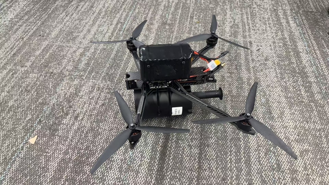 Professionelle FPV Fiber Quadcopter Drohne bereit zum Fliegen 30km/Roll Ultra-Leichtgewicht - hohe Zugfestigkeit - interne bis externe Verkabelung