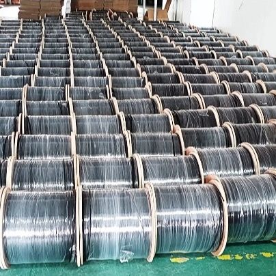 Schwarzes Nachrichtendraht FTTH-Optikkabel, 4-Kern, für die Kommunikationskonstruktion